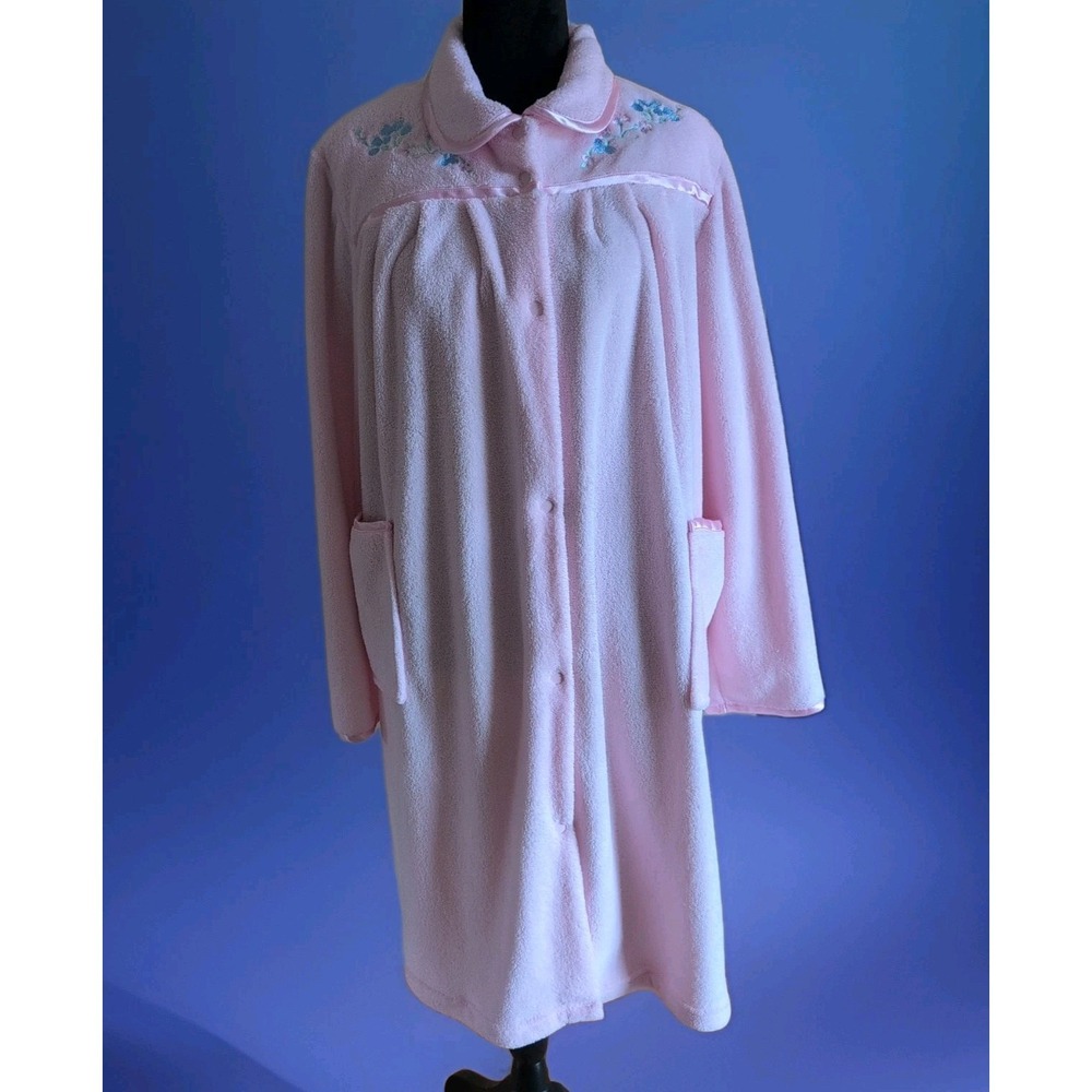 CROFT & BARROW SZ L PINK ROBE WARM COZY SOFT FEEL SNAPS POCKETS EMBROIDERED EUC